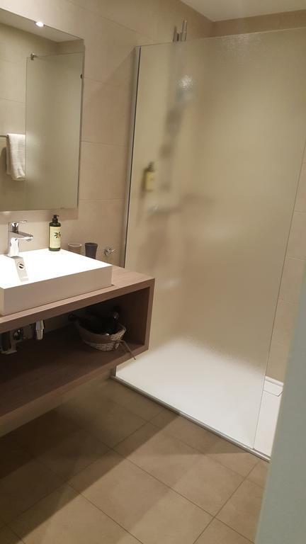 温泽博格酒店 布利安什维莱 外观 照片